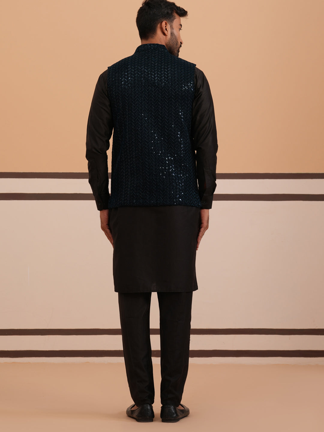 Luxury Velvet Nehru Jacket Paired with Solid Kurta Pyjama ( JOKPWC 592B 4144 B 4144Navy )