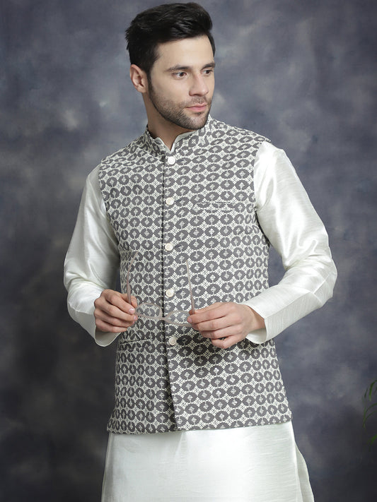 Men's Embroidred Nehru Jacket With Solid Kurta Pyjama ( JOKPWC 592W 4094Grey )