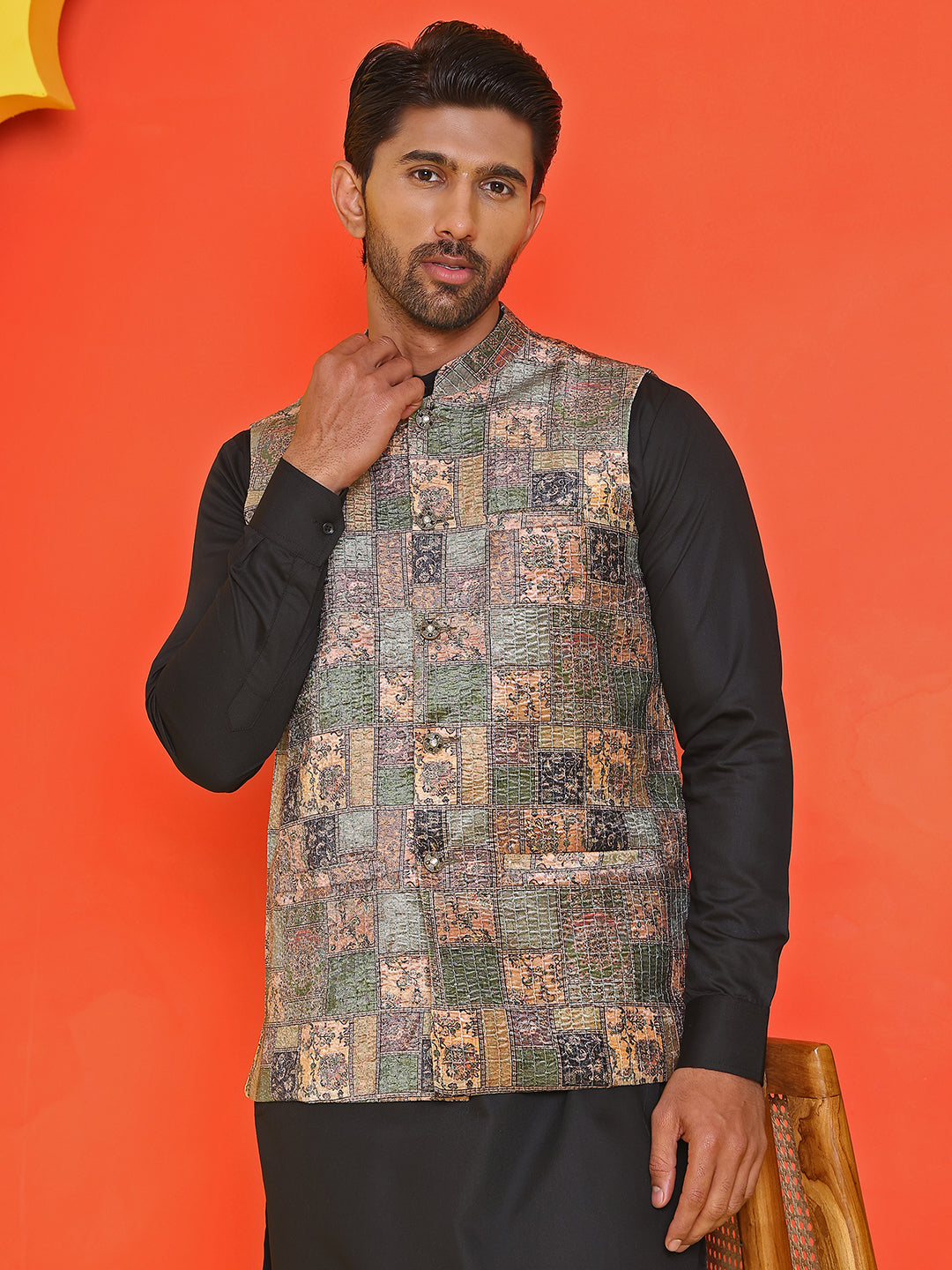Sequins & Printed Nehru Jacket With Solid Kurta Pyjama Set ( JOKPWC 636B 4132 Peach )