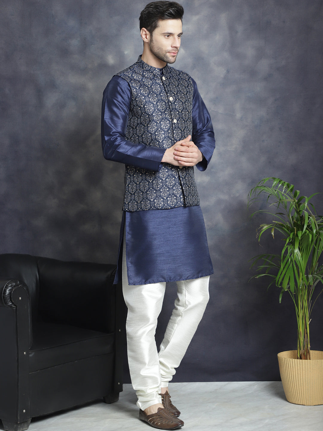 Men's Printed Nehru Jacket With Kurta Pyjama Set ( JOKPWC 636N 4084Navy )