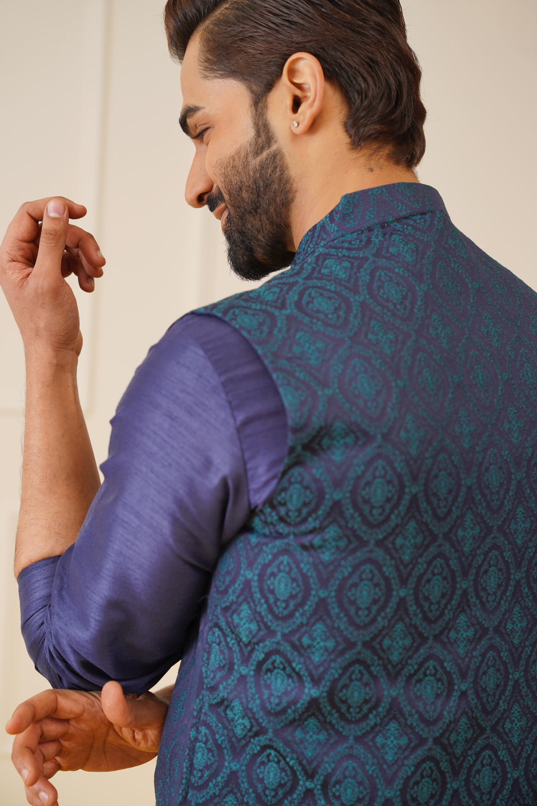 Men Navy Blue Solid Kurta Pyjama with  Green Woven Design Nehru Jacket