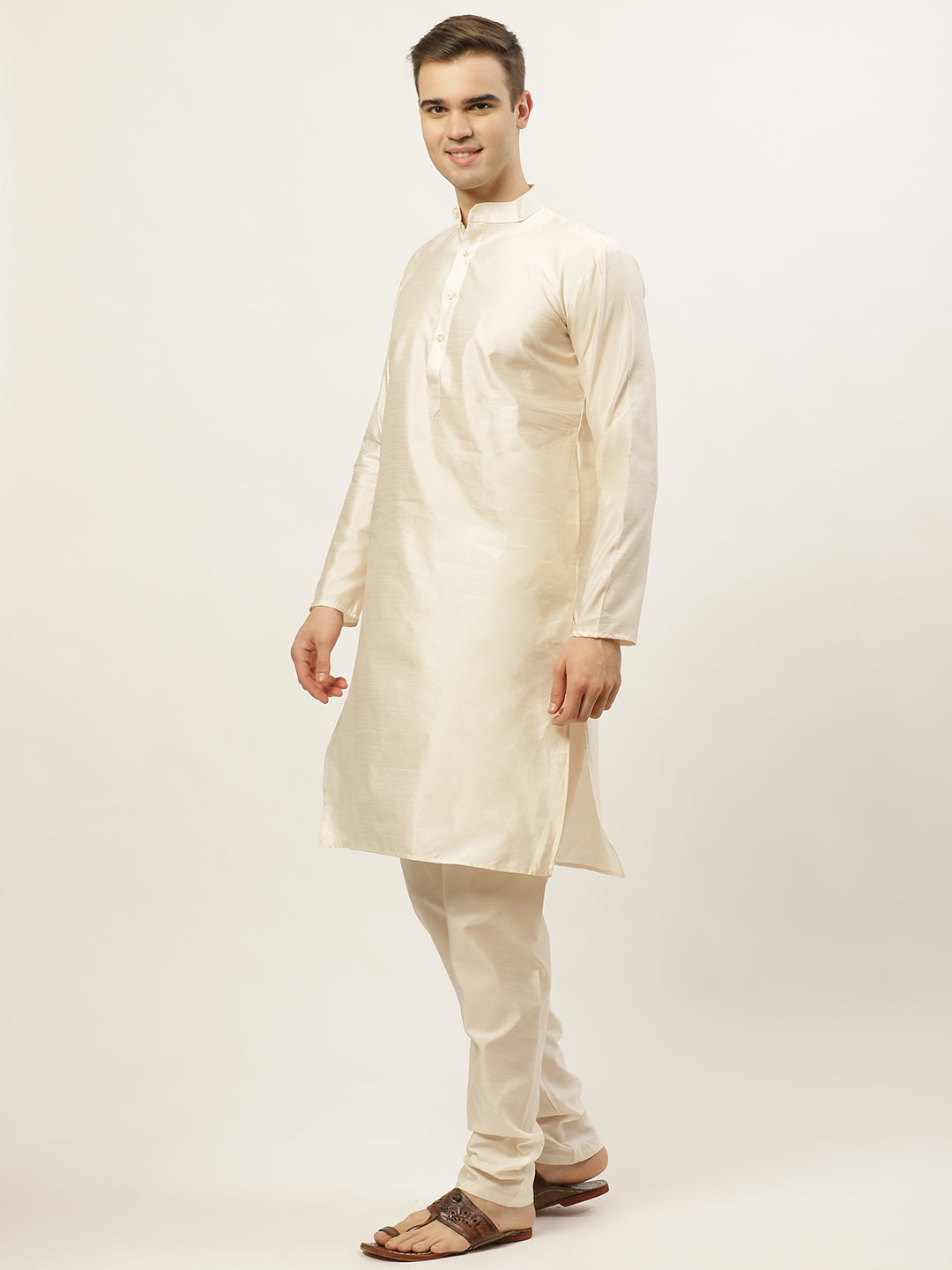 Jompers Men's Embroidered Nehru Jacket & Kurta Pyjama