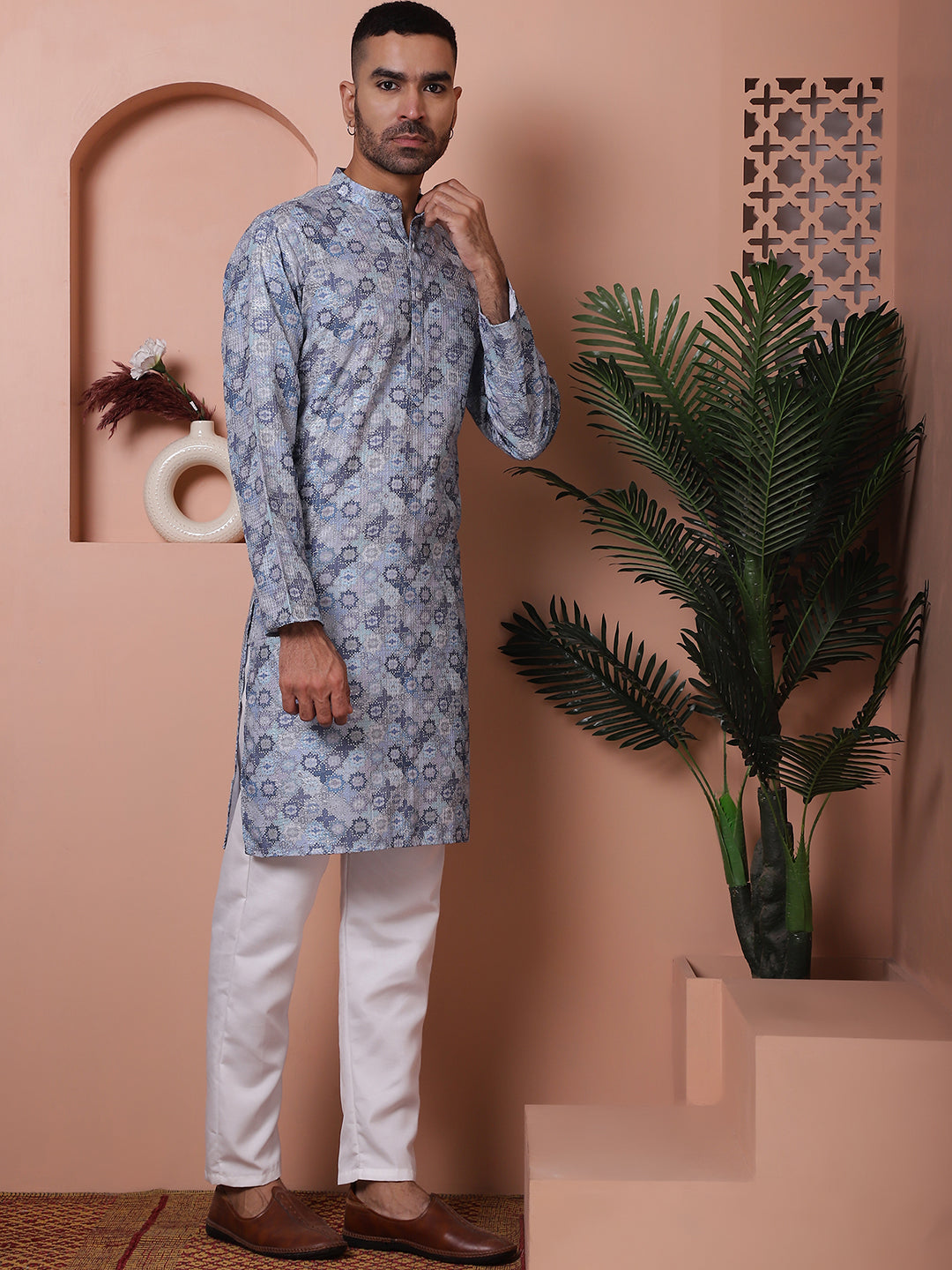 Men's Printed and Embroidered Kurta Pyjama Set