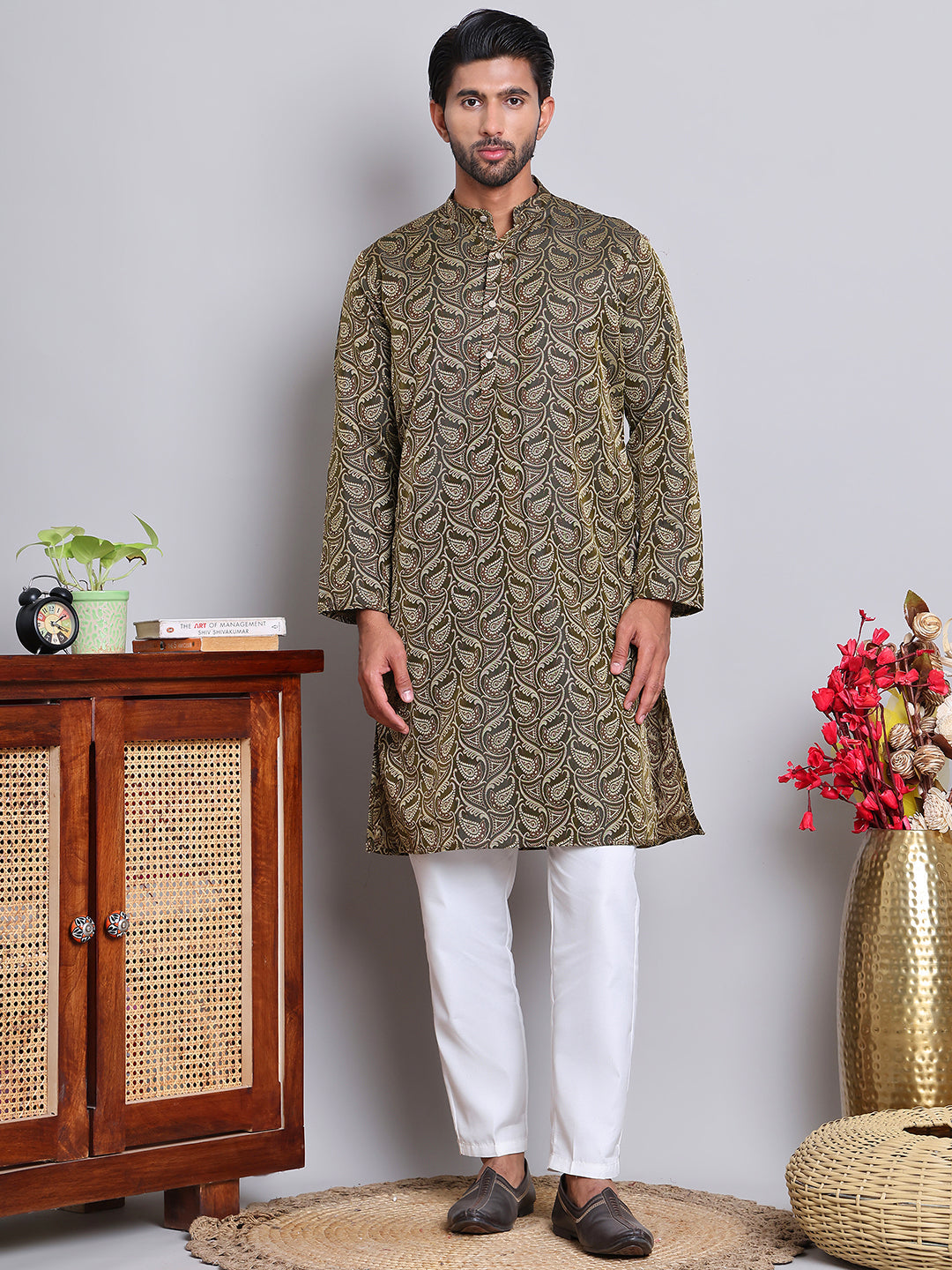 Men Black Silk Blend Straight Kurta Pyjama Set ( JOKP 5071Black )