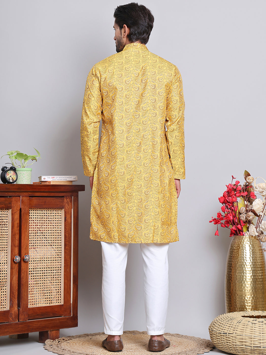 Men Yellow Silk Blend Straight Kurta Pyjama Set ( JOKP 5071Yellow )