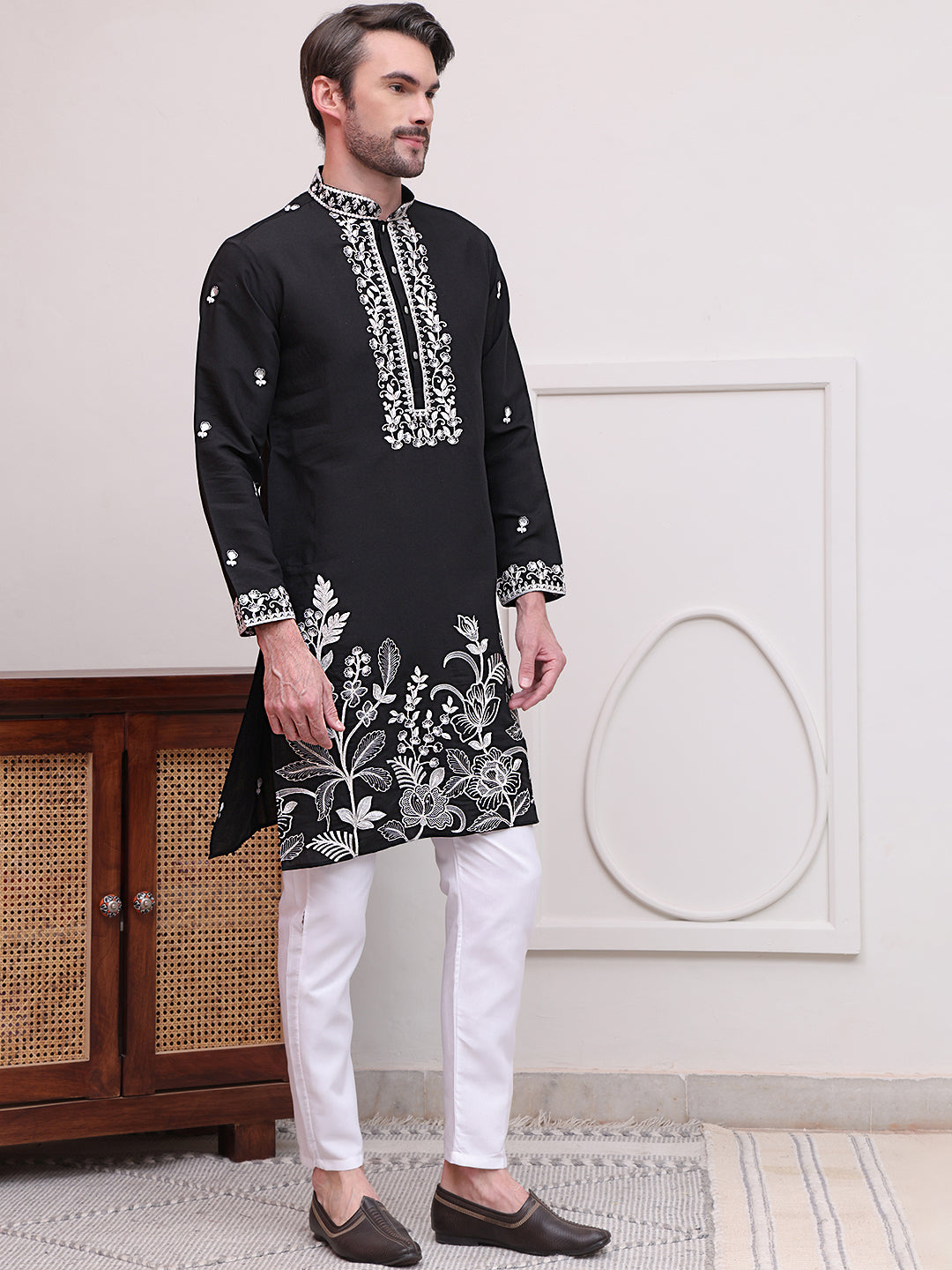 Floral Embroidered Kurta Pyjama Set ( JOKP P 5100Black )