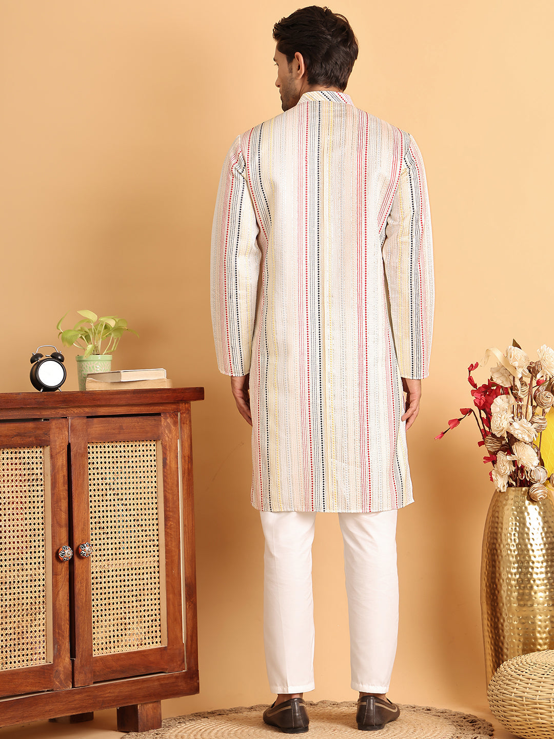 Embroidered Silk Blend Kurta Set For Men ( JOKP P 5119Off-White )