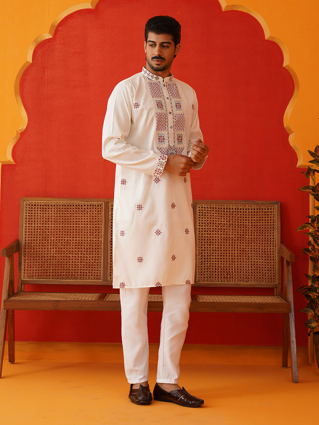 Men White Floral Embroidered Kurta Set ( JOKP P 5134White )