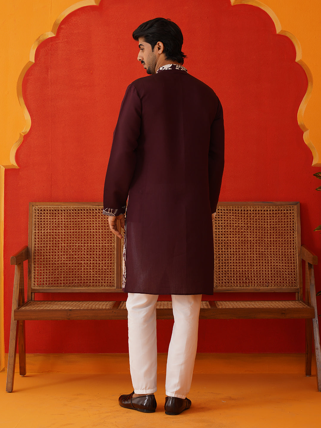 Embroidered Straight Kurta Pyjama Set ( JOKP P 5137Purple )