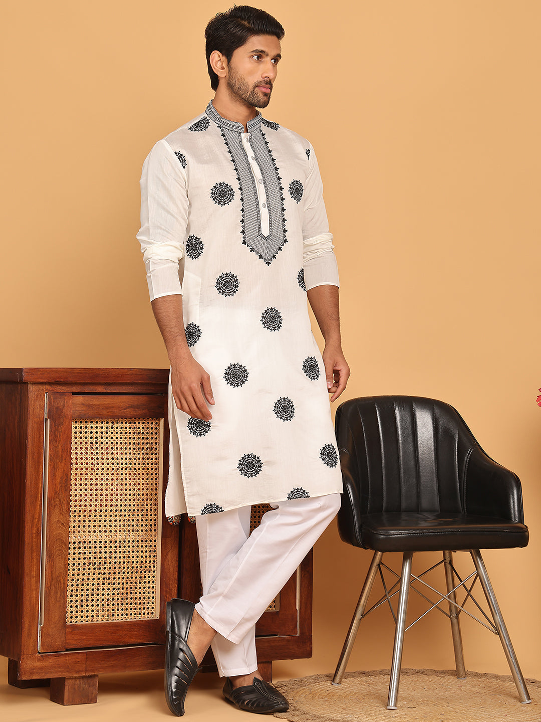 White Embroidered and Sequins Kurta Pyjama Set ( JOKP P 5167 White )