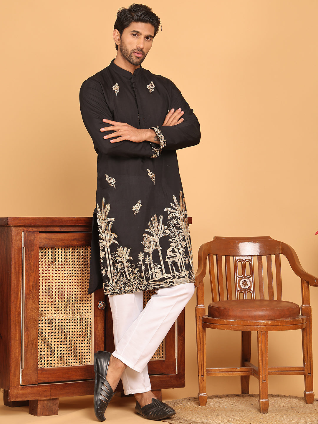 Black Embroidered Straight Kurta Set For Men ( JOKP P 5172 Black )