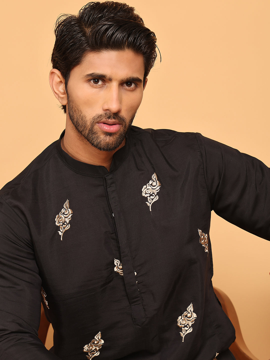 Black Embroidered Straight Kurta Set For Men ( JOKP P 5172 Black )