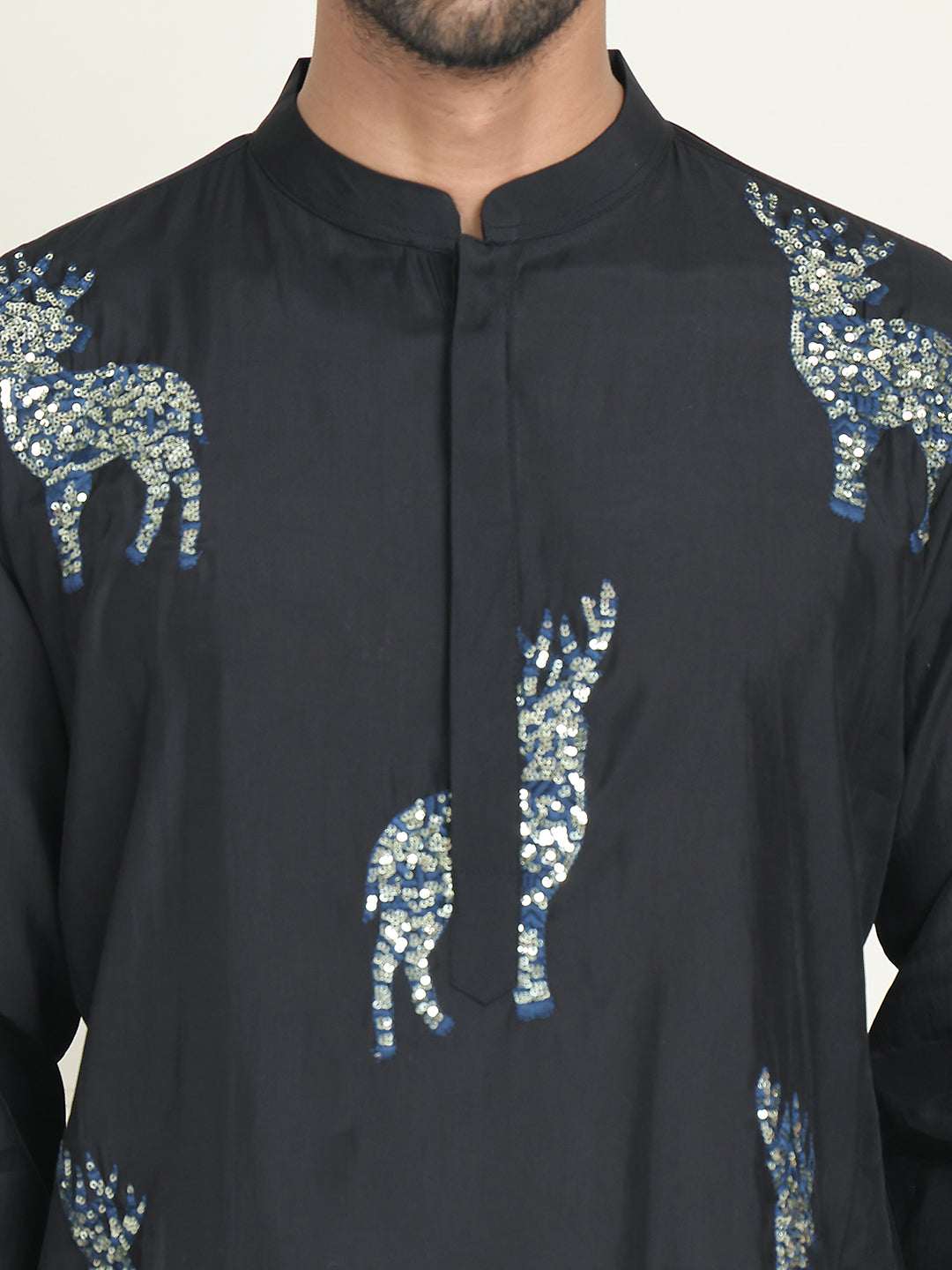 Animal Embroidered Kurta Pyjama Set ( JOKP P 5196 Blue )
