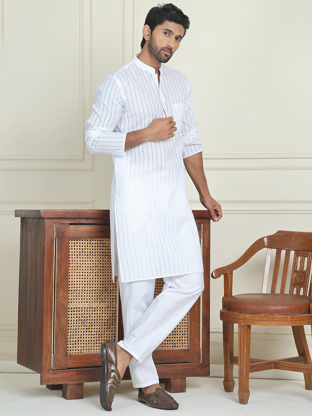 Men's Cotton Striped Kurta Pyjama Set ( JOKP P 5207 White )