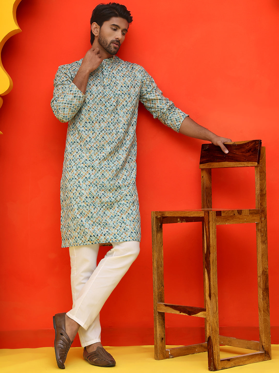 Men's Green Printed Kurta Pyjama Set ( JOKP P 5210 Green )