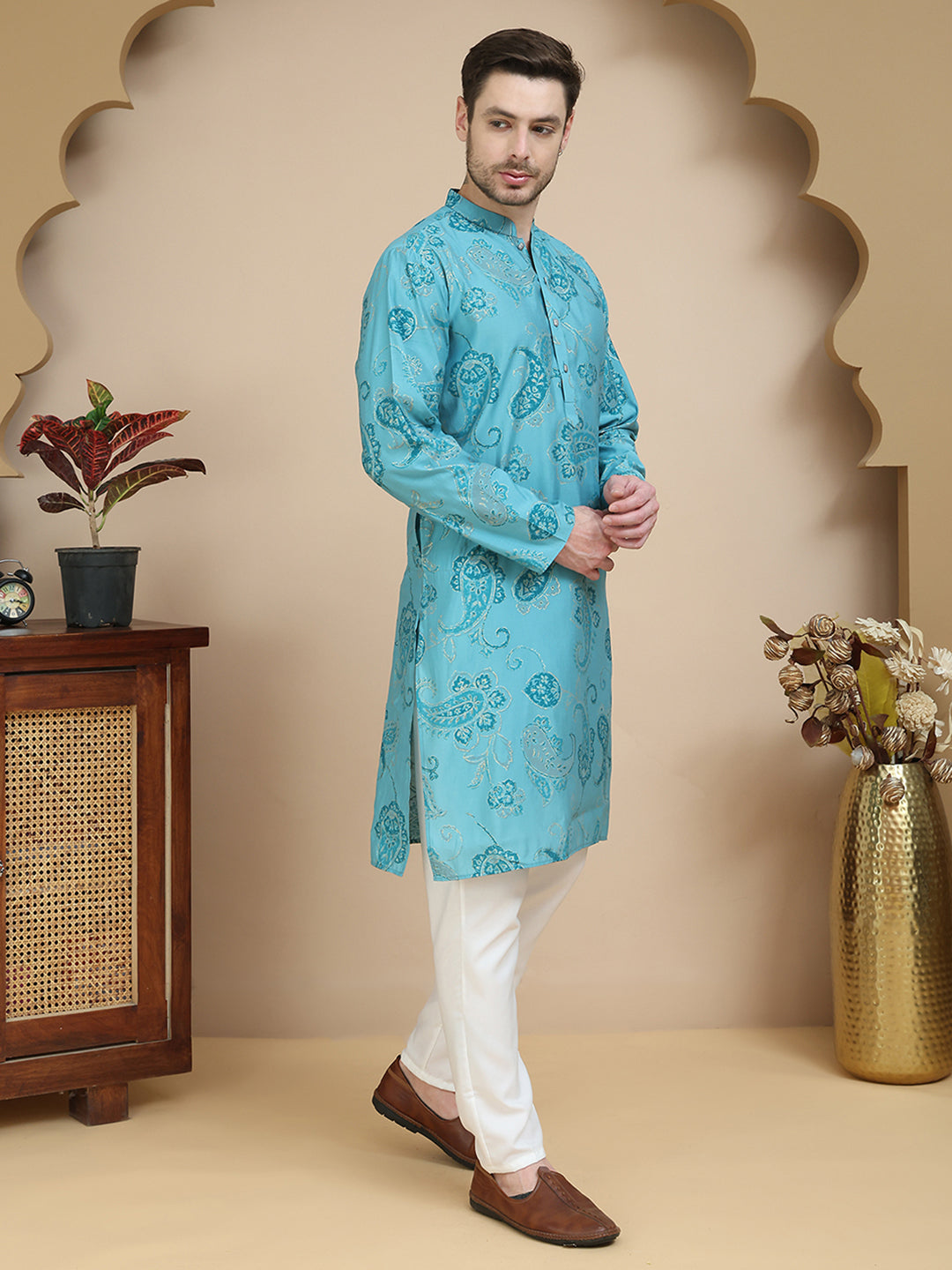 Stylish Blue Kurta Set with Artistic Teal Paisley Print ( JOKP P 5242 Blue )