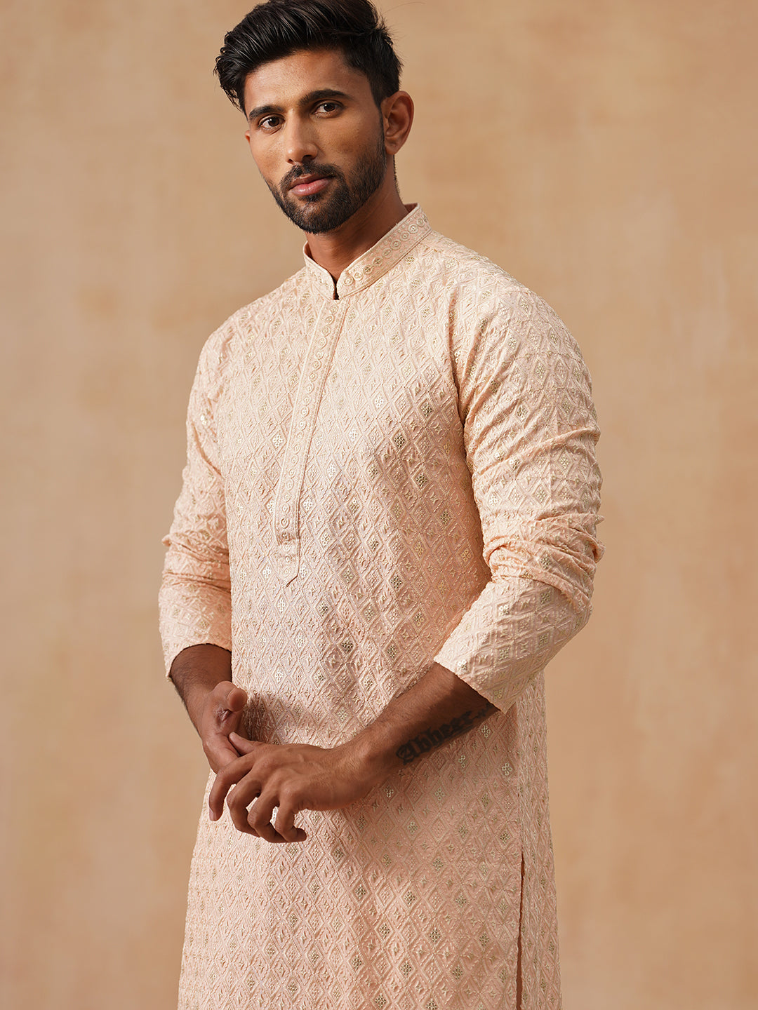 Men’s Festive Kurta with Intricate Embroidery ( KO 5293 Peach )