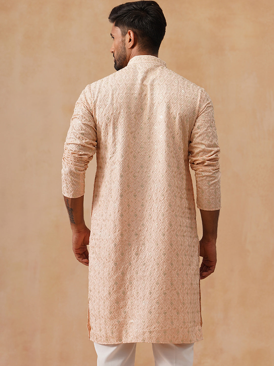 Men’s Festive Kurta with Intricate Embroidery ( KO 5293 Peach )