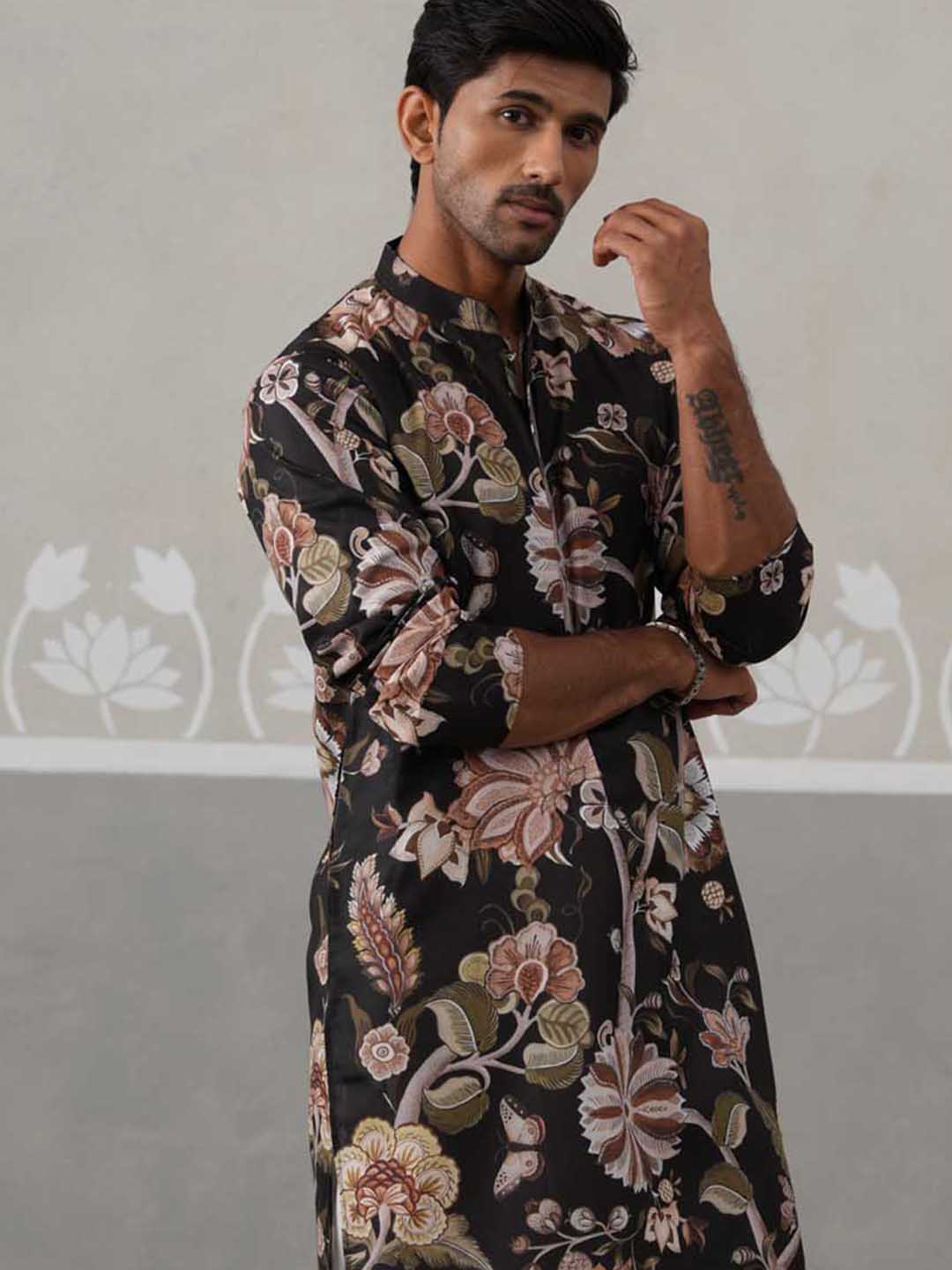 Men's Floral Printed Cotton Straight Kurta Pyjama Set (JOKP P 5307 Black ) [FF] [J-1]