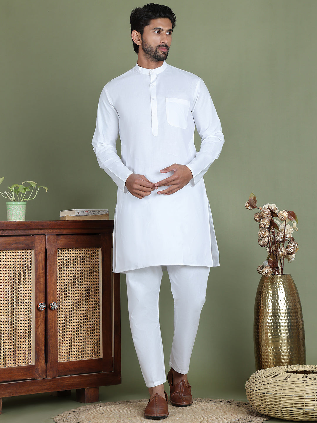 White Solid Kurta with Pyjama ( JOKP 555White )