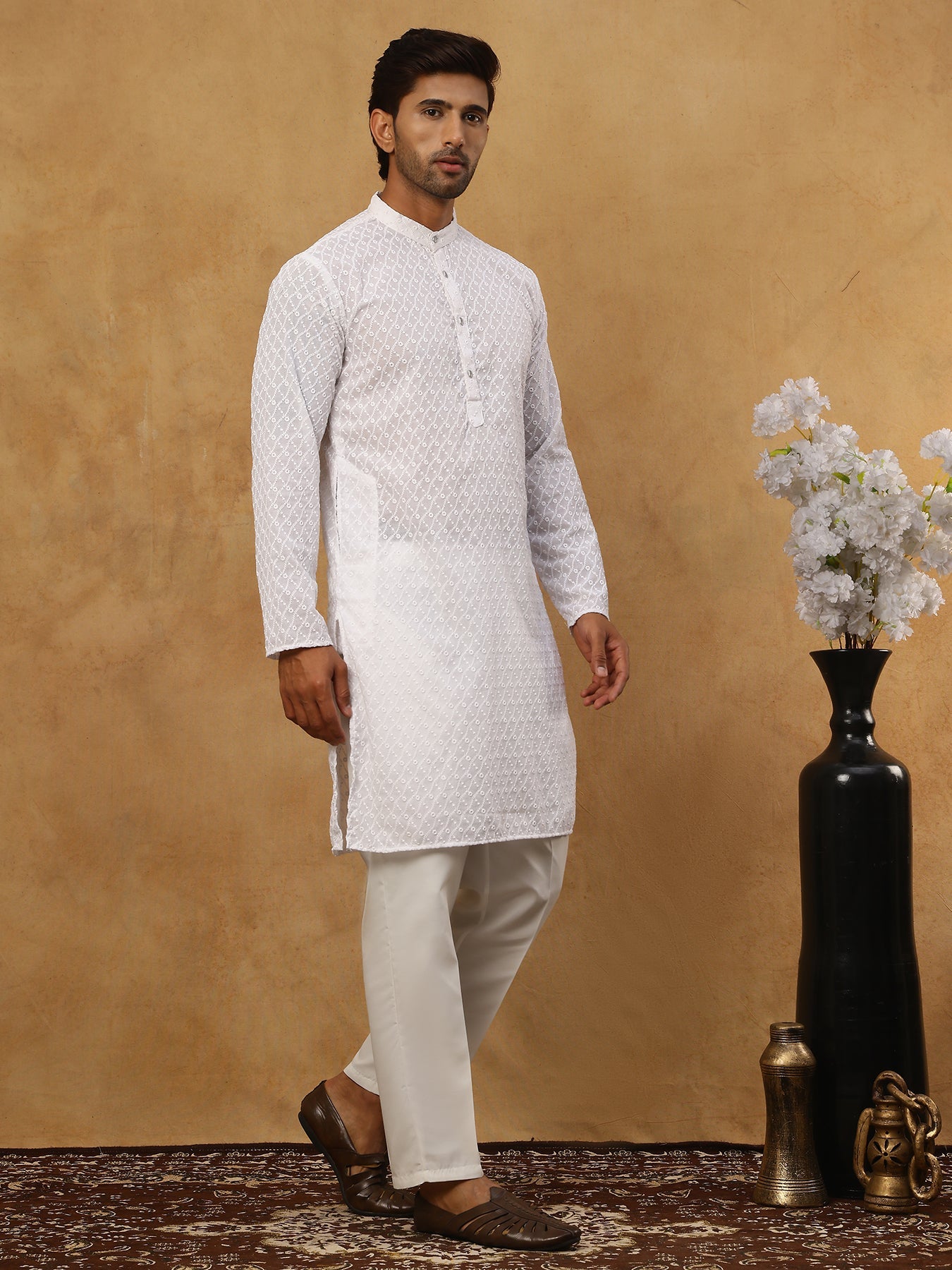 Men’s Ethnic Chikankari Kurta Pyjama ( JOKP P 561White )