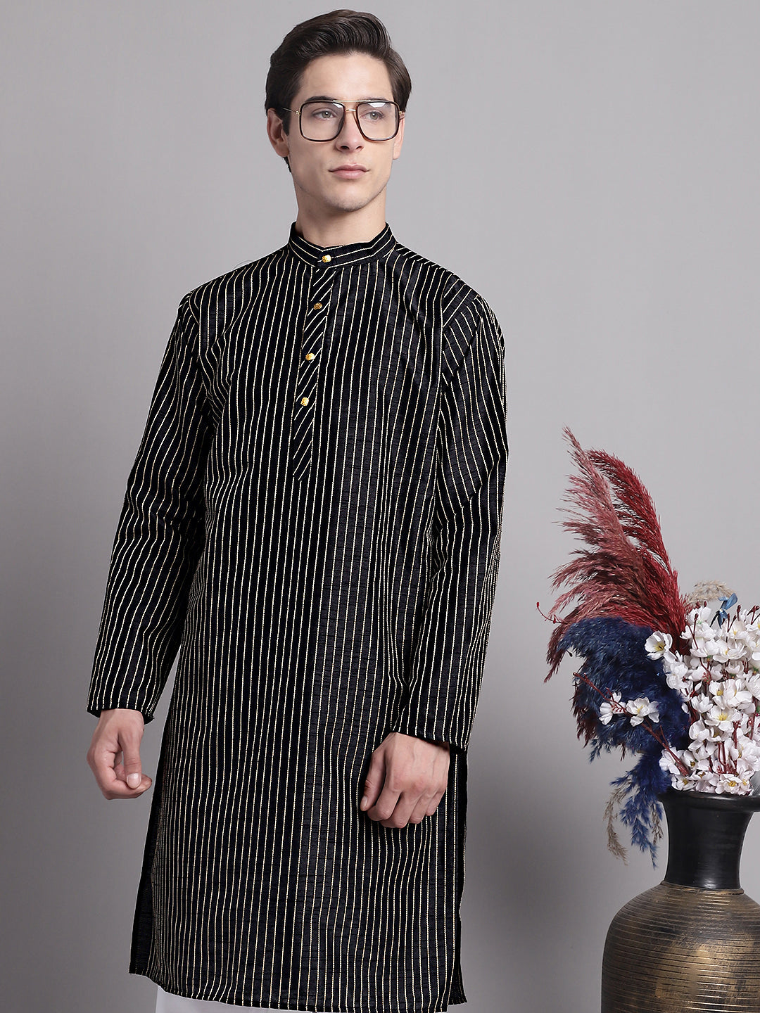 Men Black Embroidered Design Kurta with Pyjamas