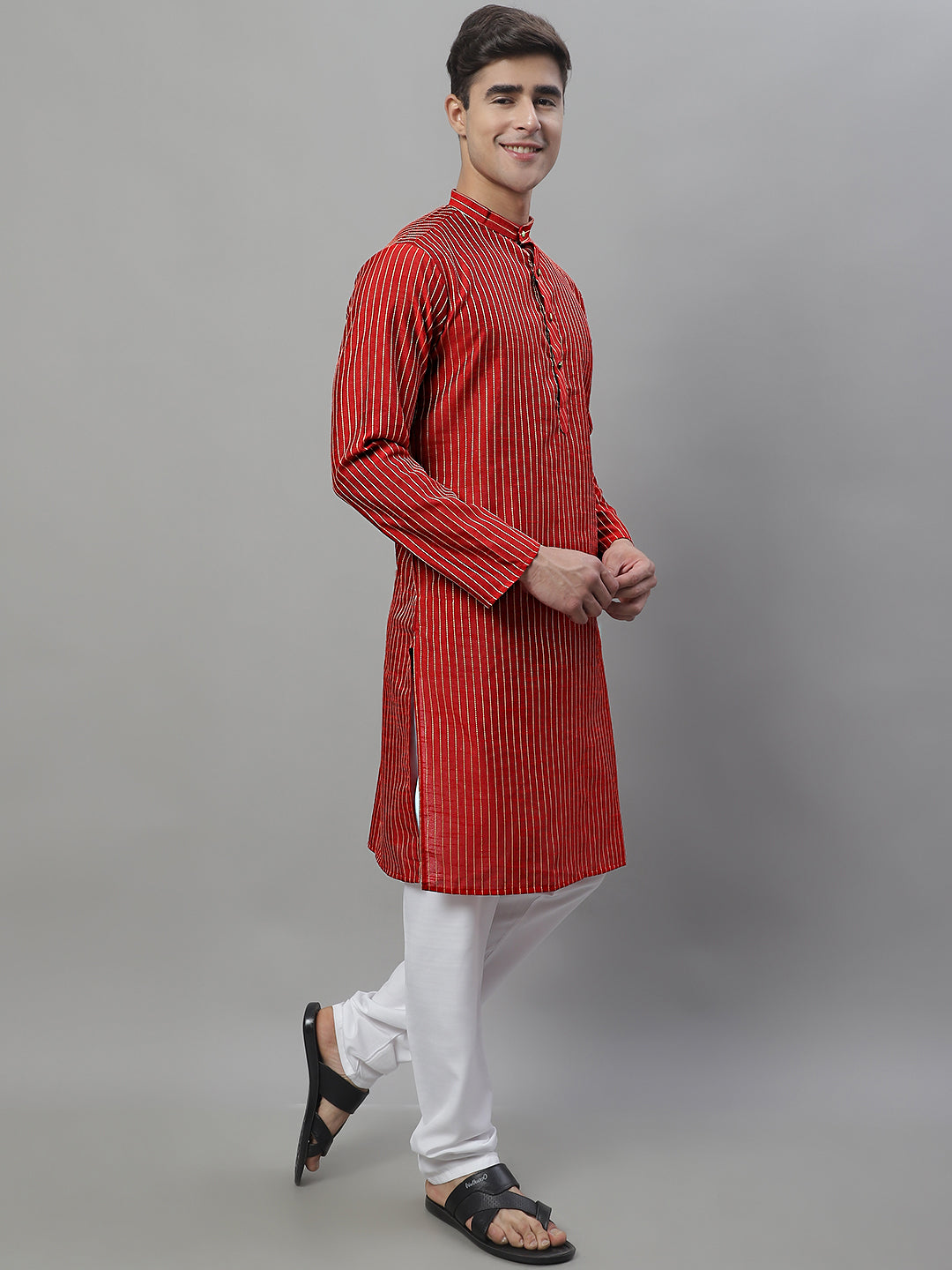 Men Maroon Embroidered Kurta with Pyjamas