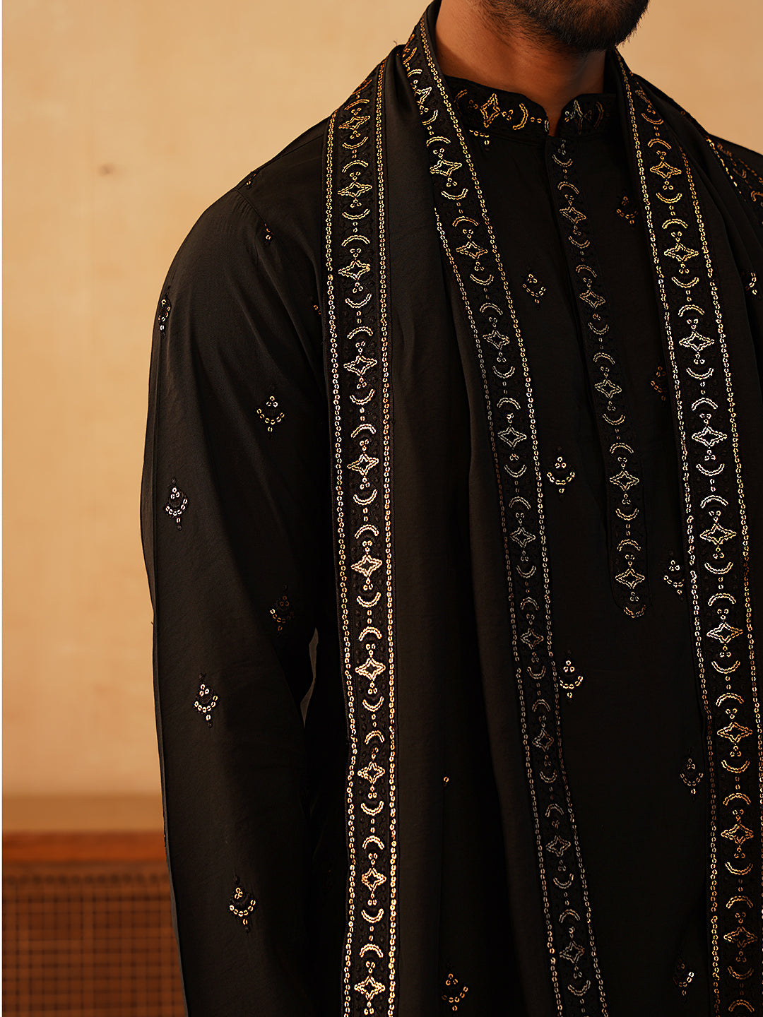 Embroidered Kurta with Dupatta Set for Men ( KOD 5088 black )