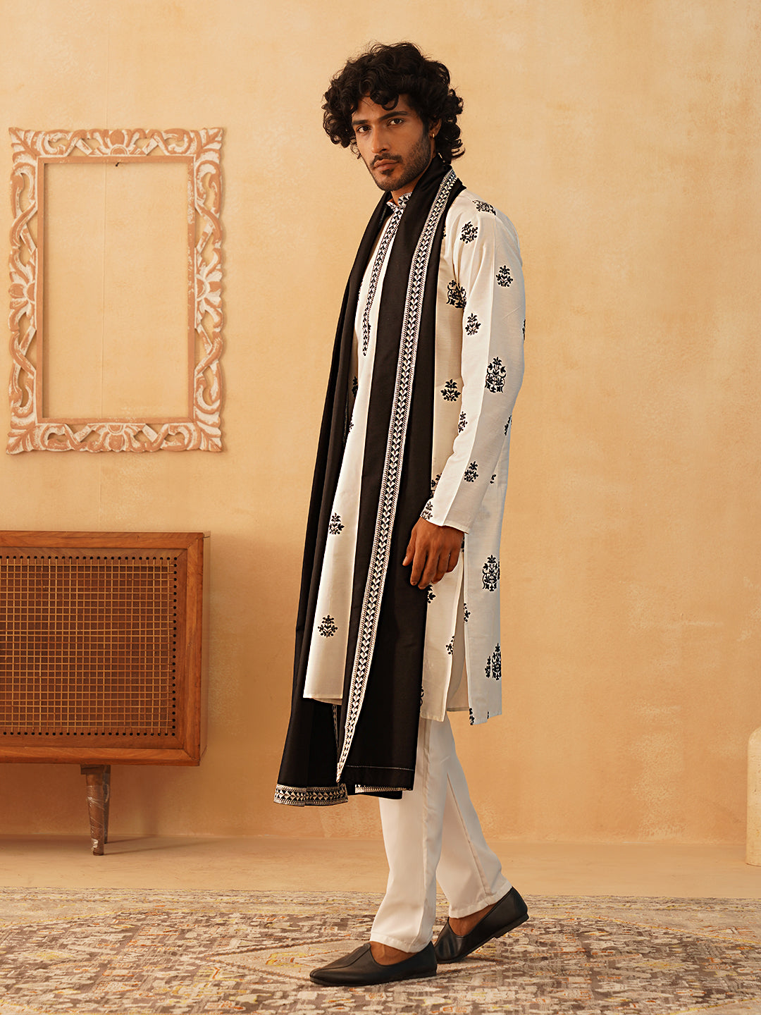 Embroidered & Sequin Kurta With Dupatta ( KOD 5091 white )
