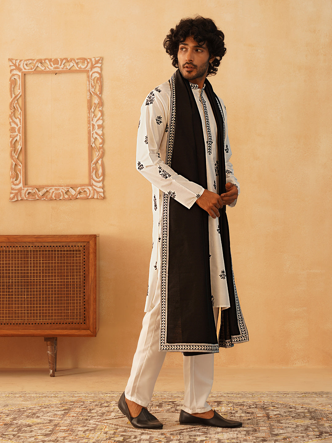 Embroidered & Sequin Kurta With Dupatta ( KOD 5091 white )