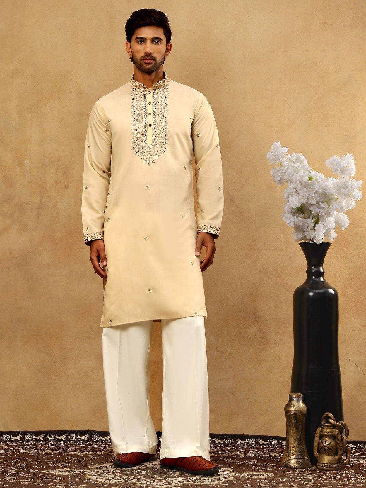 Men’s Silk Blend Embroidered Kurta Pyjama Set ( JOKP PJ11W 5046Cream )