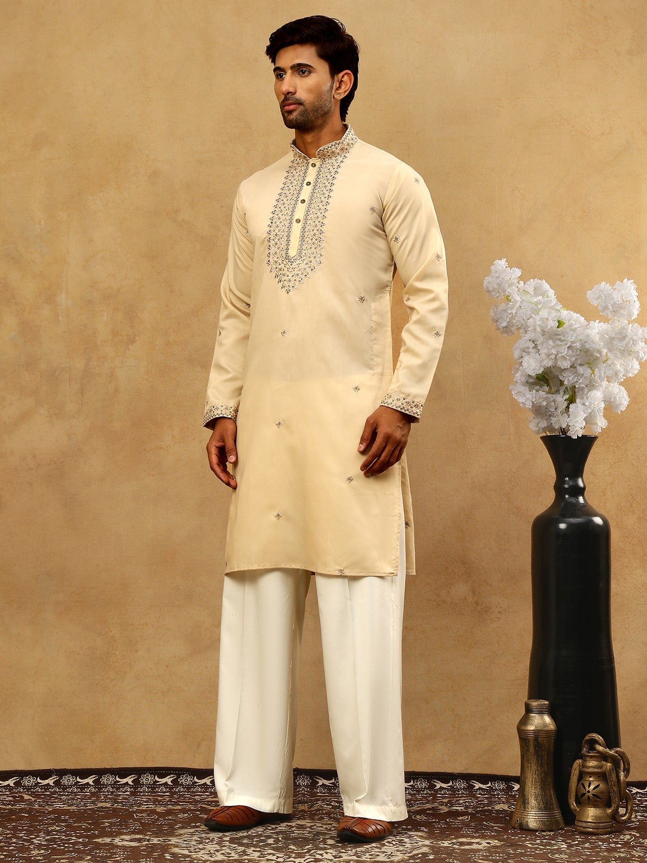 Men’s Silk Blend Embroidered Kurta Pyjama Set ( JOKP PJ11W 5046Cream )