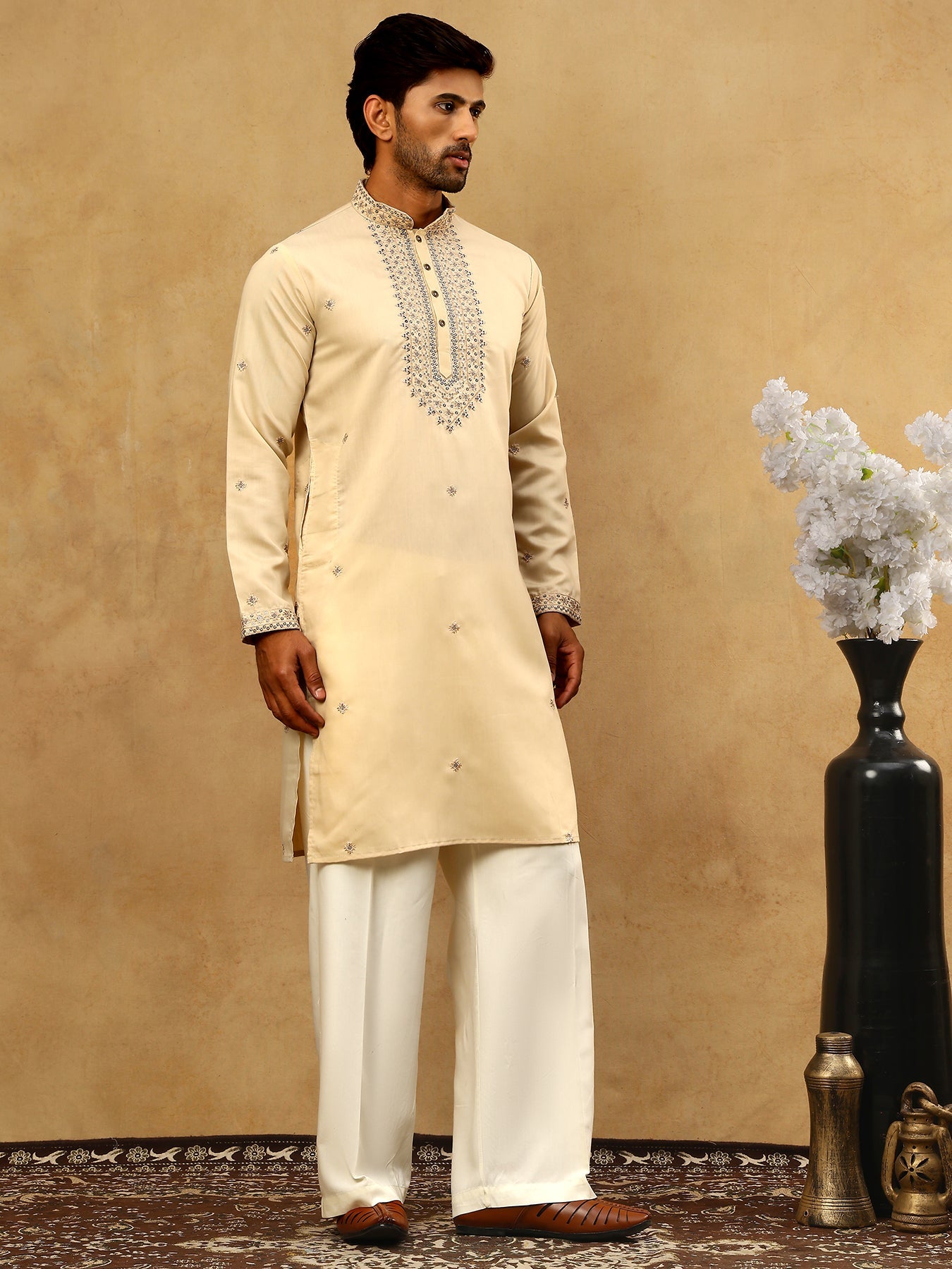 Men’s Silk Blend Embroidered Kurta Pyjama Set ( JOKP PJ11W 5046Cream )