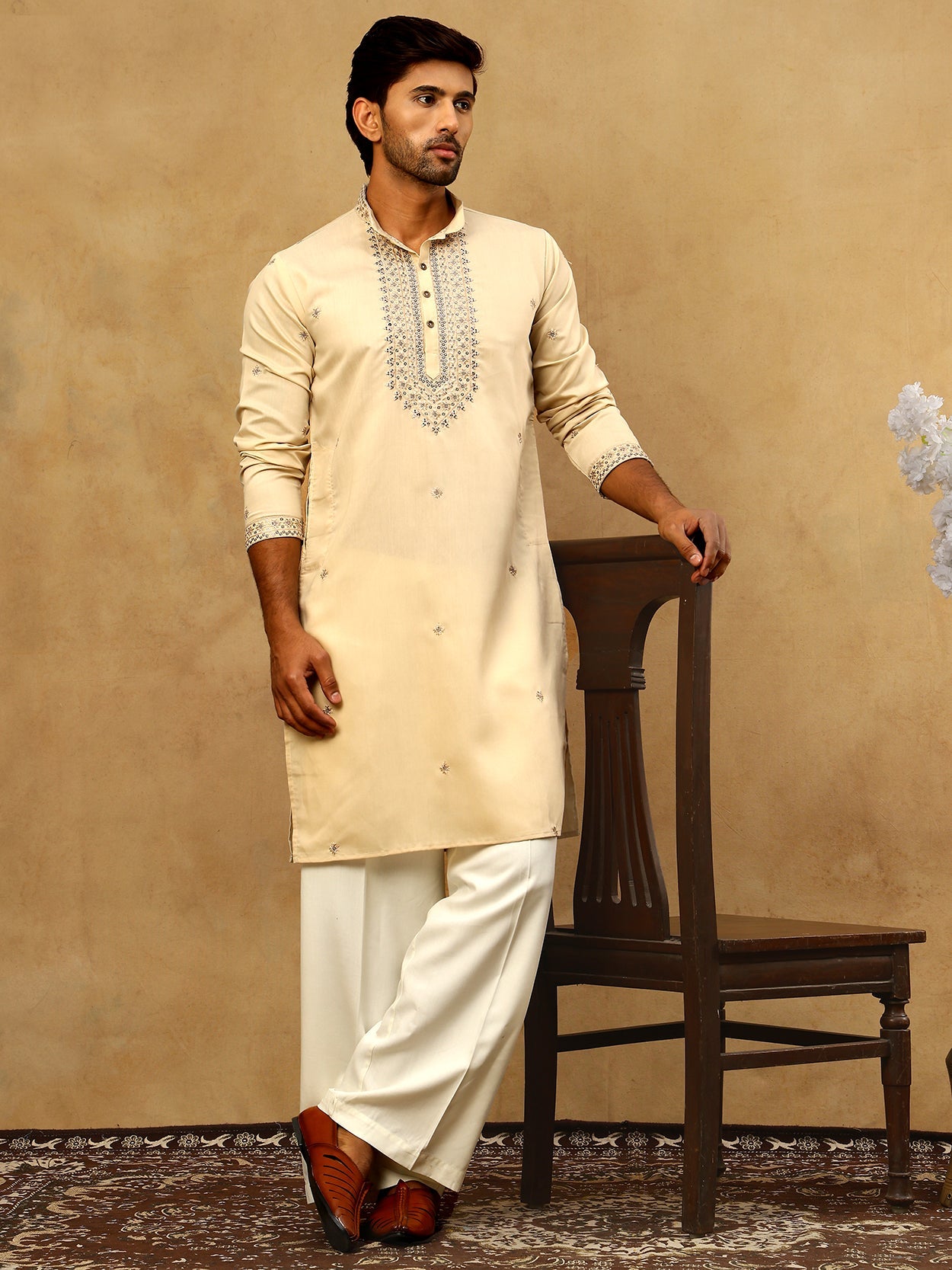 Men’s Silk Blend Embroidered Kurta Pyjama Set ( JOKP PJ11W 5046Cream )