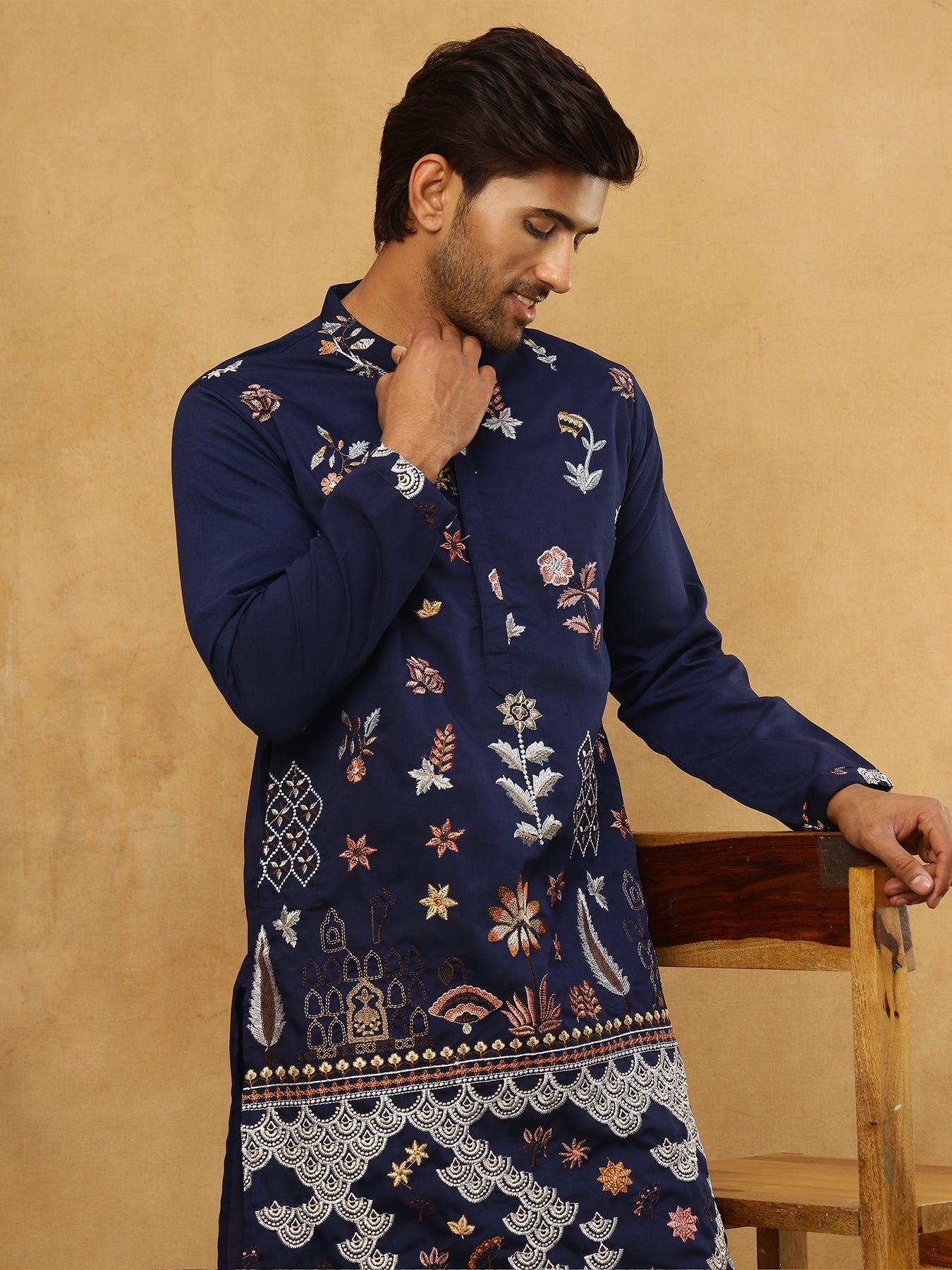 Silk Blend Floral Embroidered Kurta Pyjama Set ( JOKP PJ11W 5140Navy )