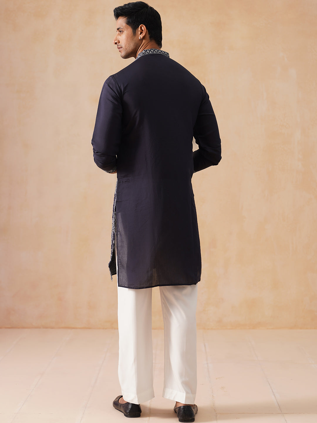Embroidered Straight Kurta Pyjama Set For Men ( JOKP PJ11-W 5180 PJ11-W 5180Navy )