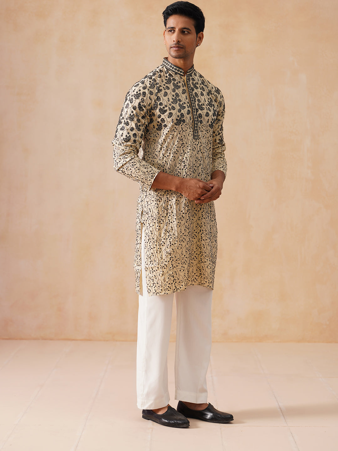 Men's Cream Embroidered Kurta Pyjama Set ( JOKP PJ11-W 5267 PJ11-W 5267Cream )
