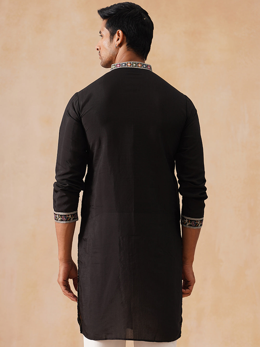 Silk Blend Kurta with Multicolor Embroidery ( KO 5283 Black )