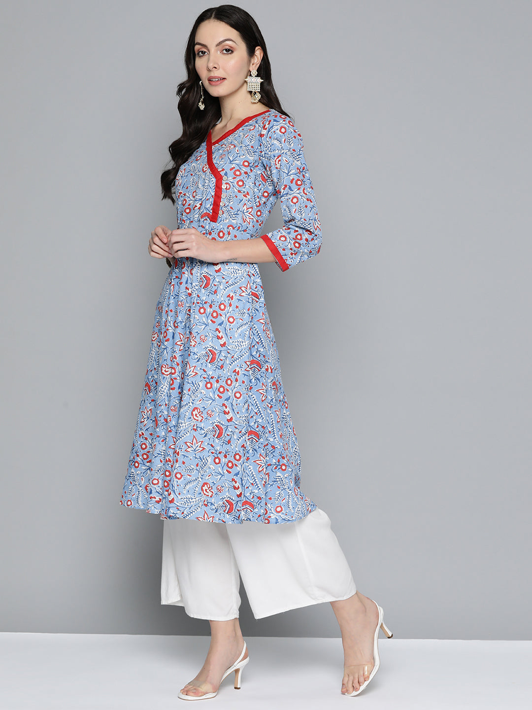 Jompers Women Blue Floral Printed Anarkali Kurta