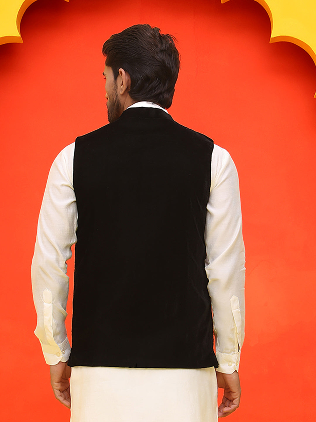 Black Embroidered Velvet Nehru Jacket for Men ( JOWC 4123 Black )