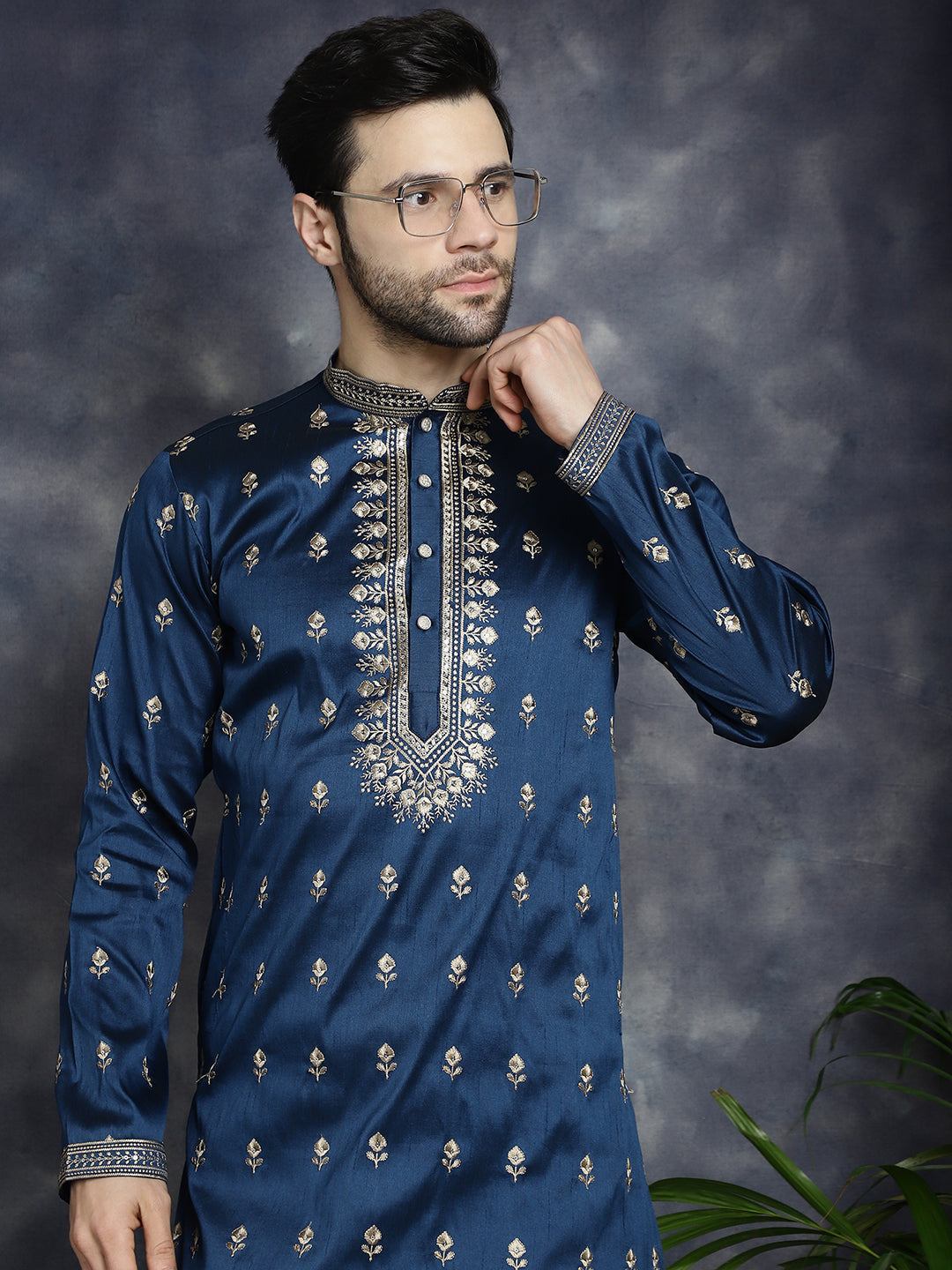 Men's Navy Blue Chikankari Embroidered Kurtas ( KO 5042Navy ) [FF] [O-4-5]