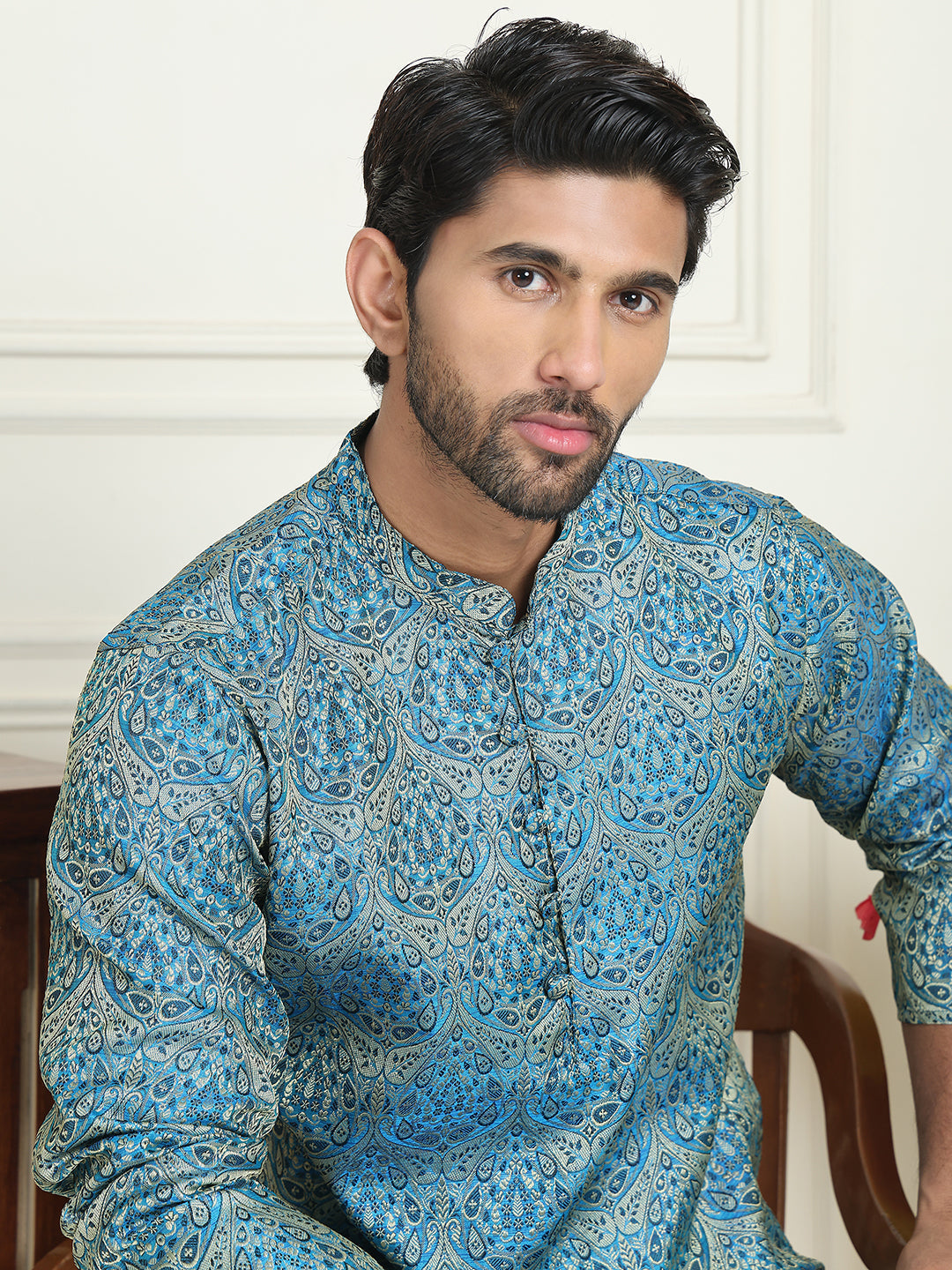 Men's Silk Blend Straight Kurtas ( KO 5043 Blue )