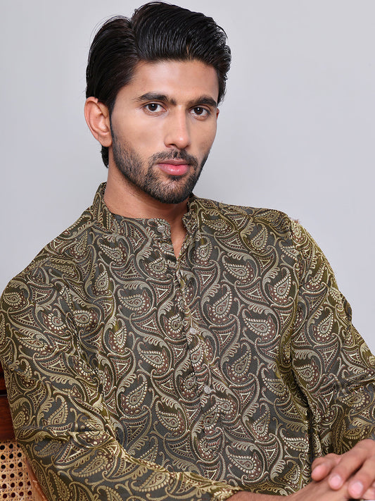 Men Black Silk Blend Straight Kurtas ( KUO 5071Black )