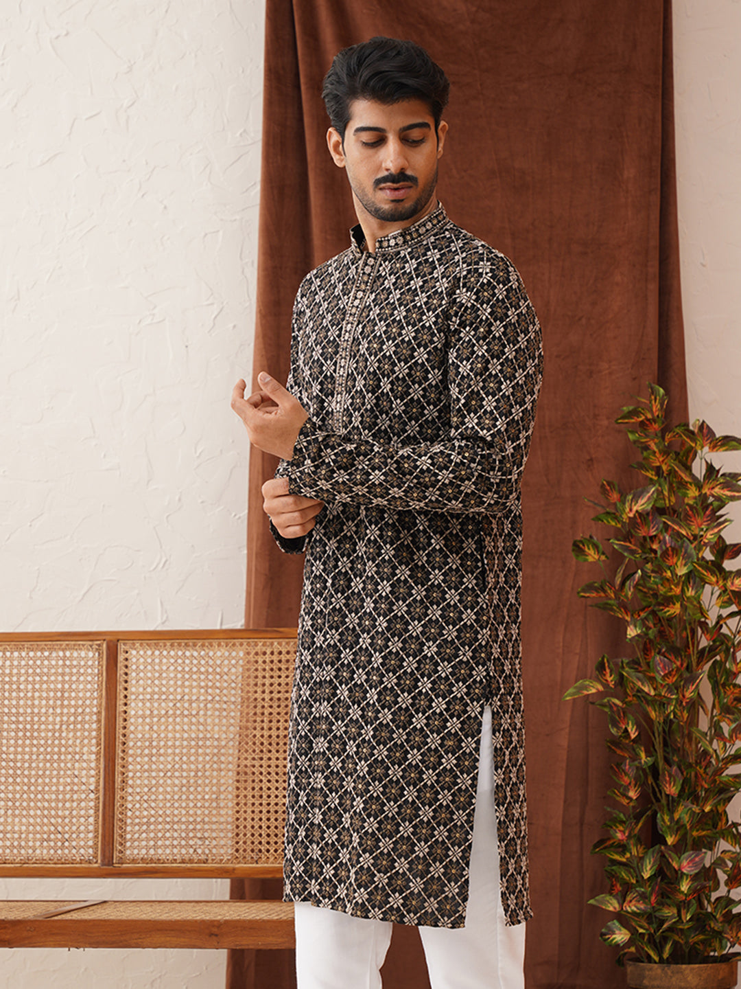 Embroidered Kurtas For Men ( KO 5127Black )