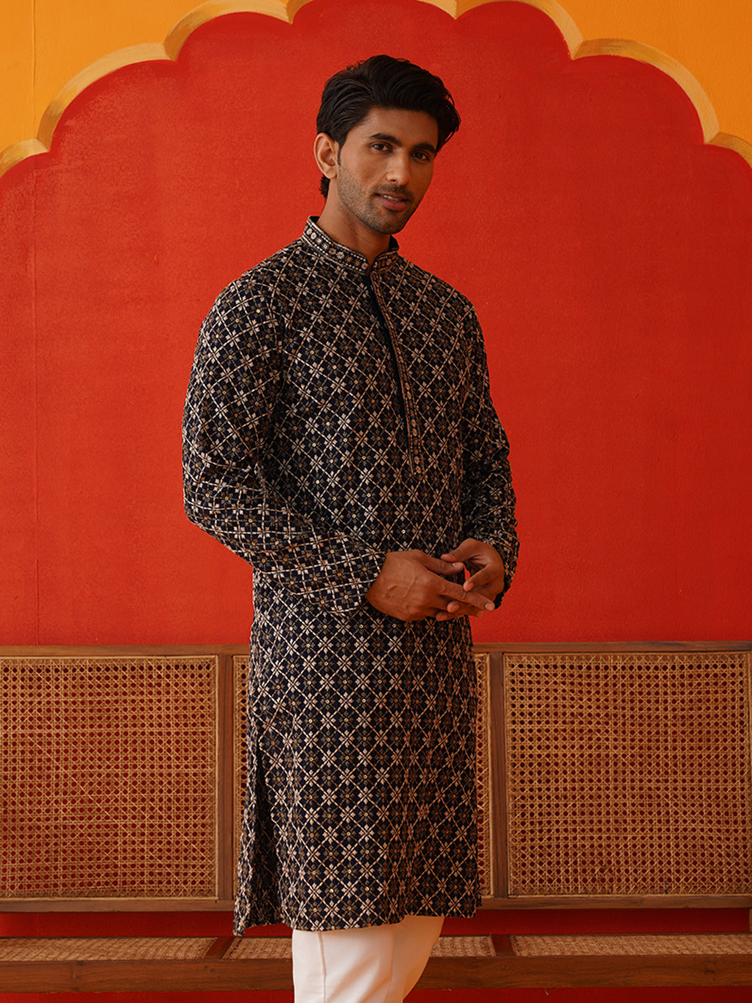 Embroidered Kurtas For Men ( KO 5127Navy )
