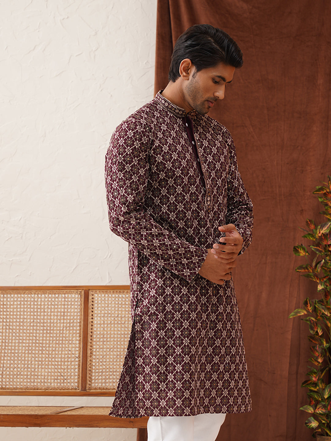 Embroidered Kurtas For Men ( KO 5127Purple )