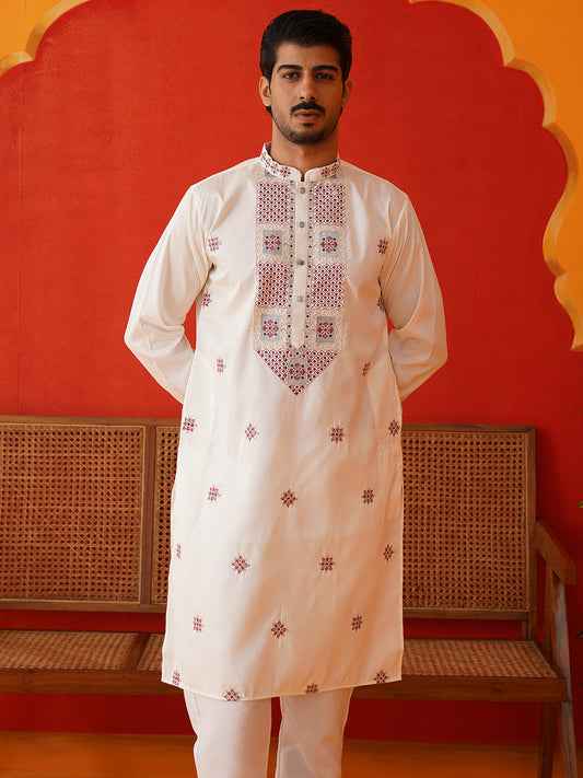 Men White Floral Embroidered Kurtas ( KO 5134White )