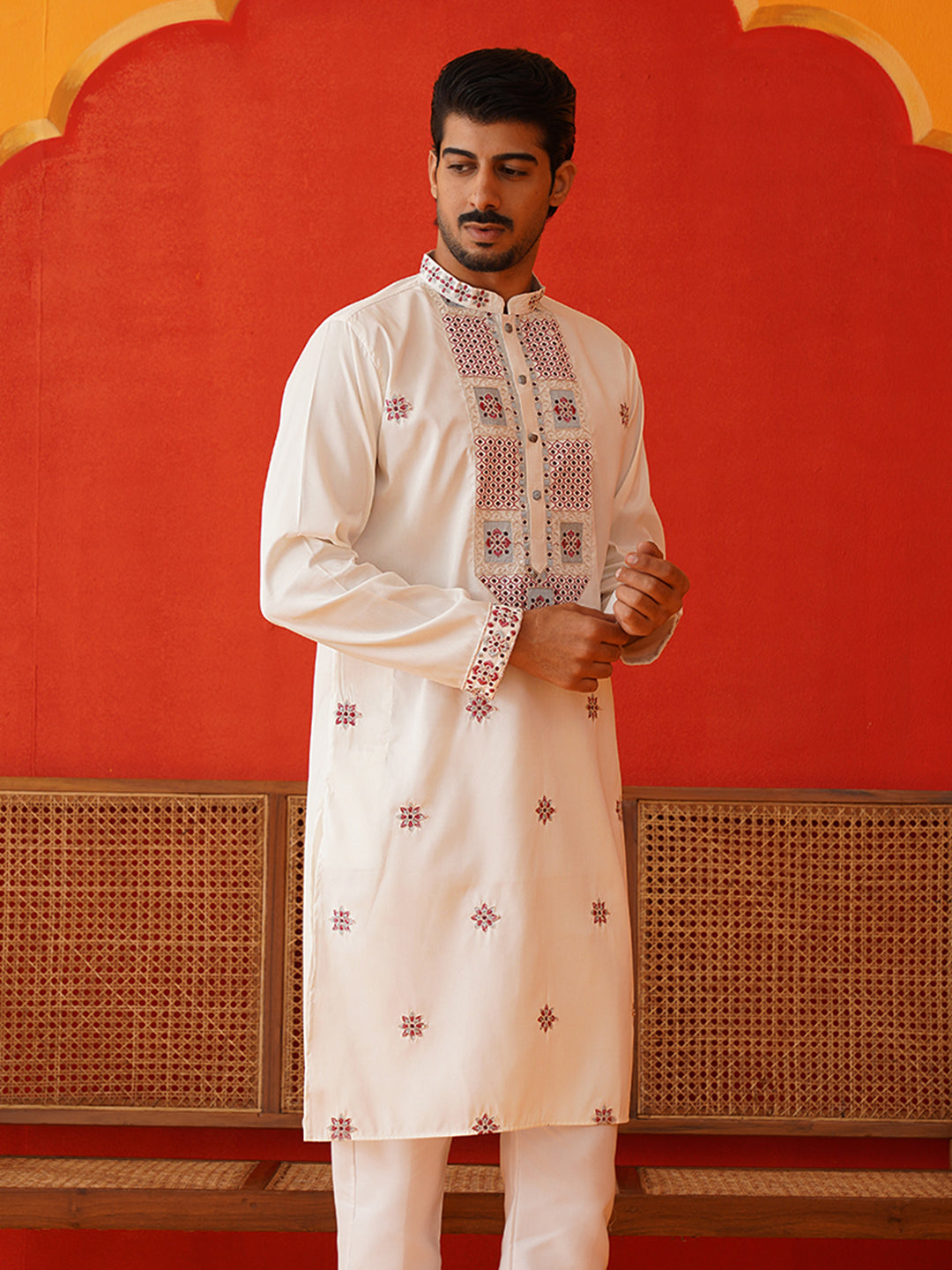 Men White Floral Embroidered Kurtas ( KO 5134White )