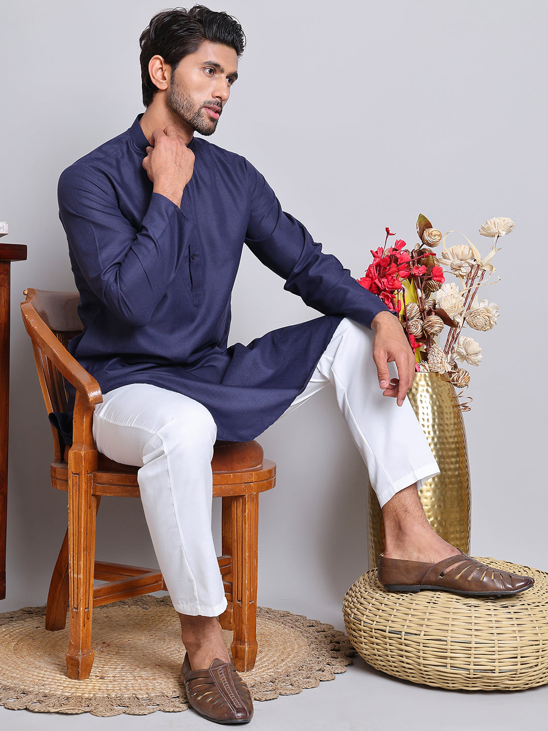 Solid Cotton Kurtas for Men ( KO 5144Navy )