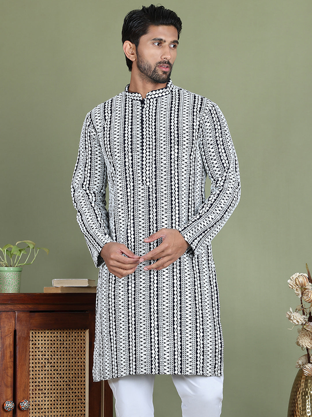 Embroidered and Mirror Work Kurtas. ( ko 5146Navy )
